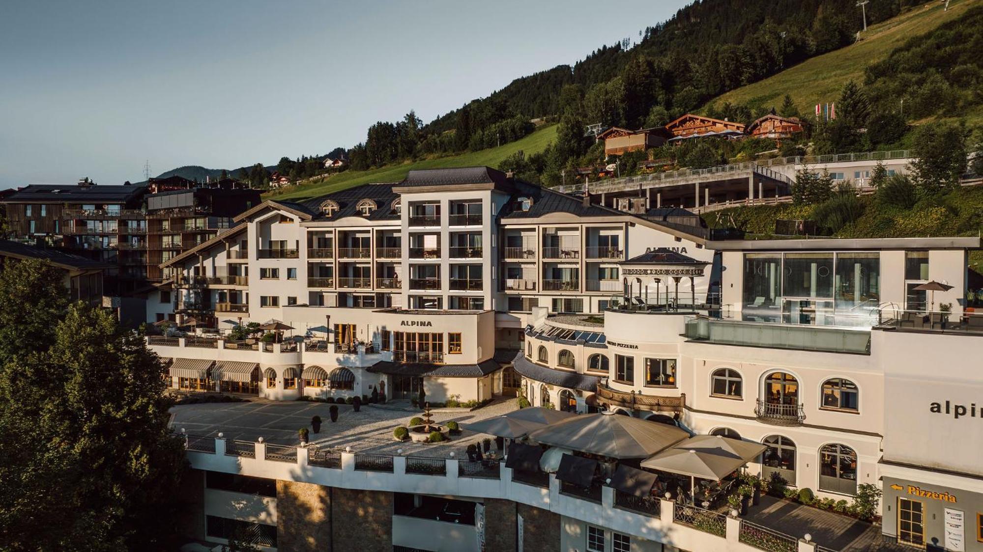 Hotel Alpina Alpendorf Sankt Johann im Pongau Esterno foto